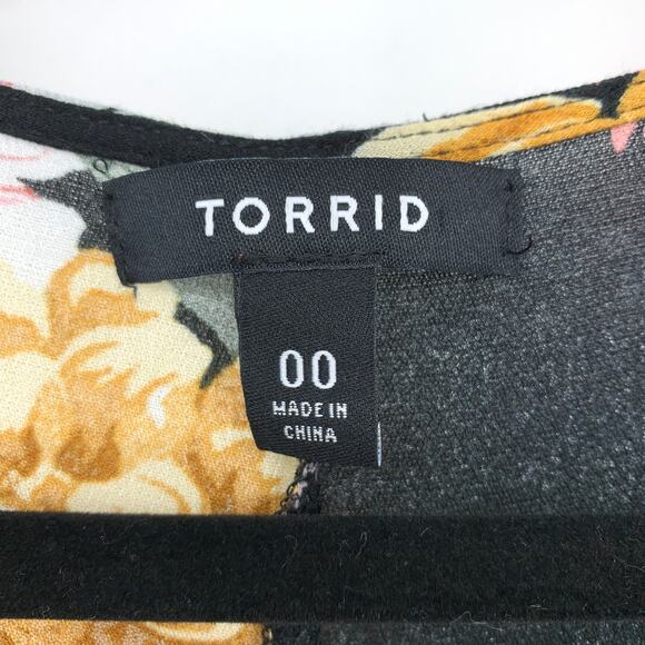 Torrid Dress Women's Sz 00 US M Crepe Floral Print Tie Waist Short Sleeve - Picture 5 of 6